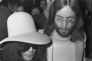 John Lennon’s Murder: Dark Tourism New York – Dark Tourists