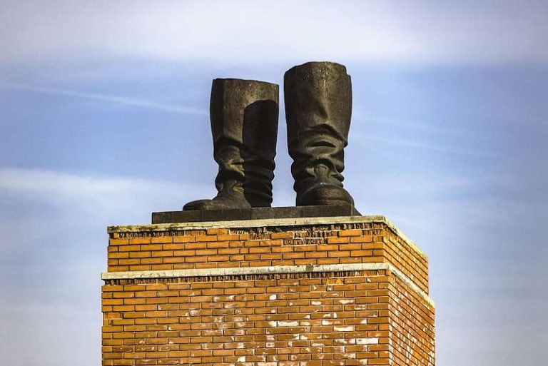 Visiting Memento Park, Budapest A Communist Statue Graveyard Dark